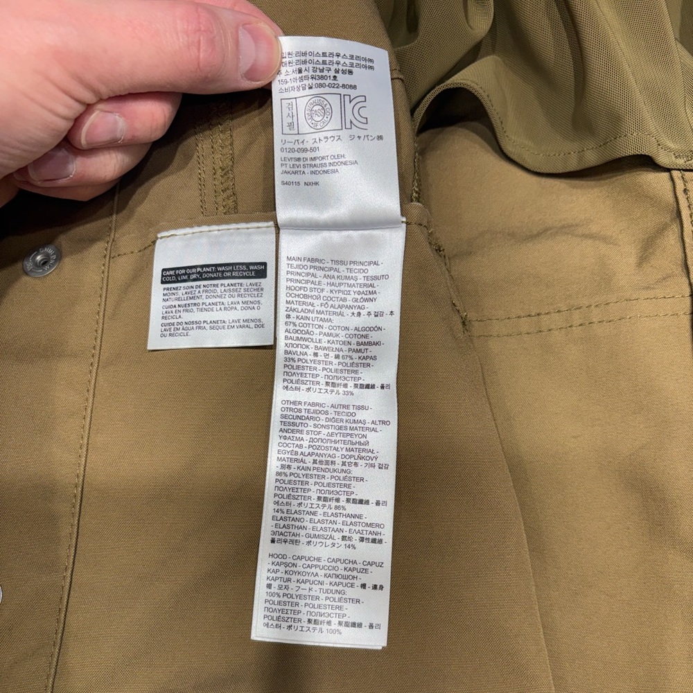 Men’s Levi’s button up tan Jacket - Picture 13 of 14